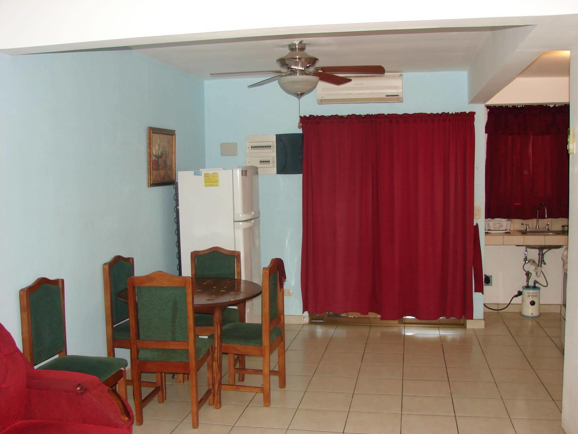 Villa Riviera 2 Bedroom Townhouse Playas del Coco Экстерьер фото