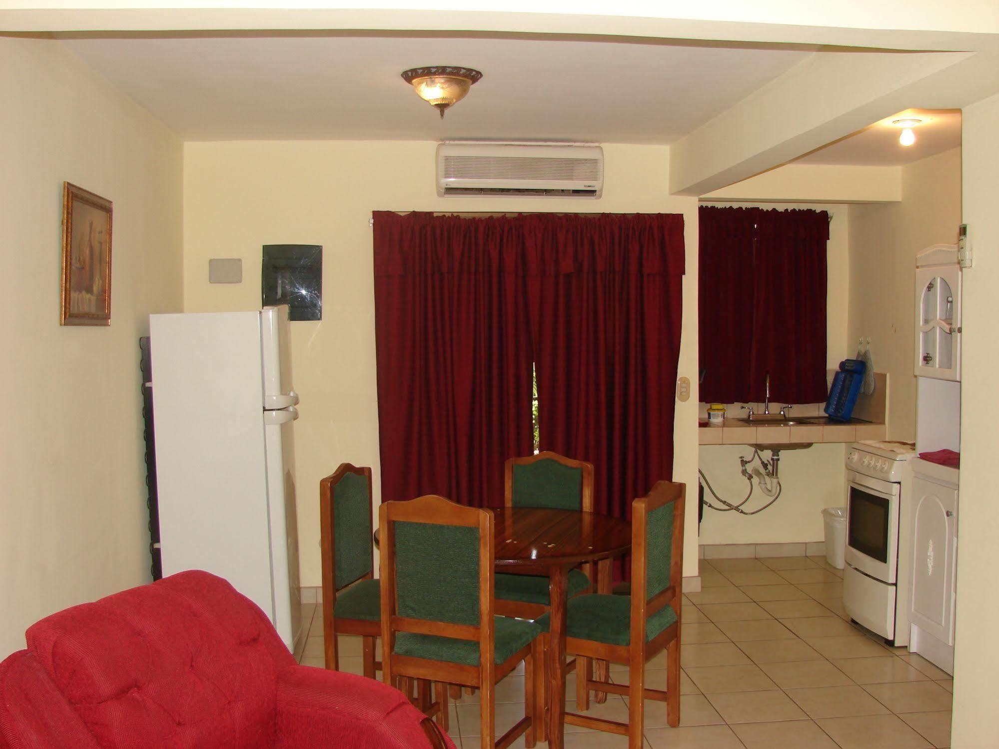 Villa Riviera 2 Bedroom Townhouse Playas del Coco Экстерьер фото