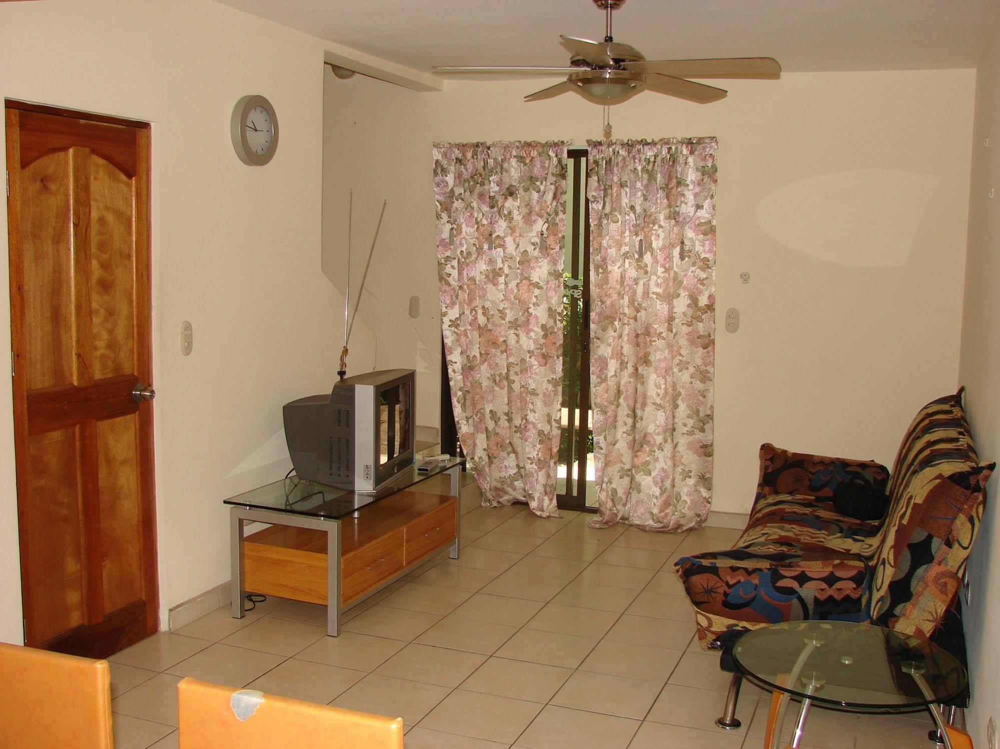 Villa Riviera 2 Bedroom Townhouse Playas del Coco Экстерьер фото