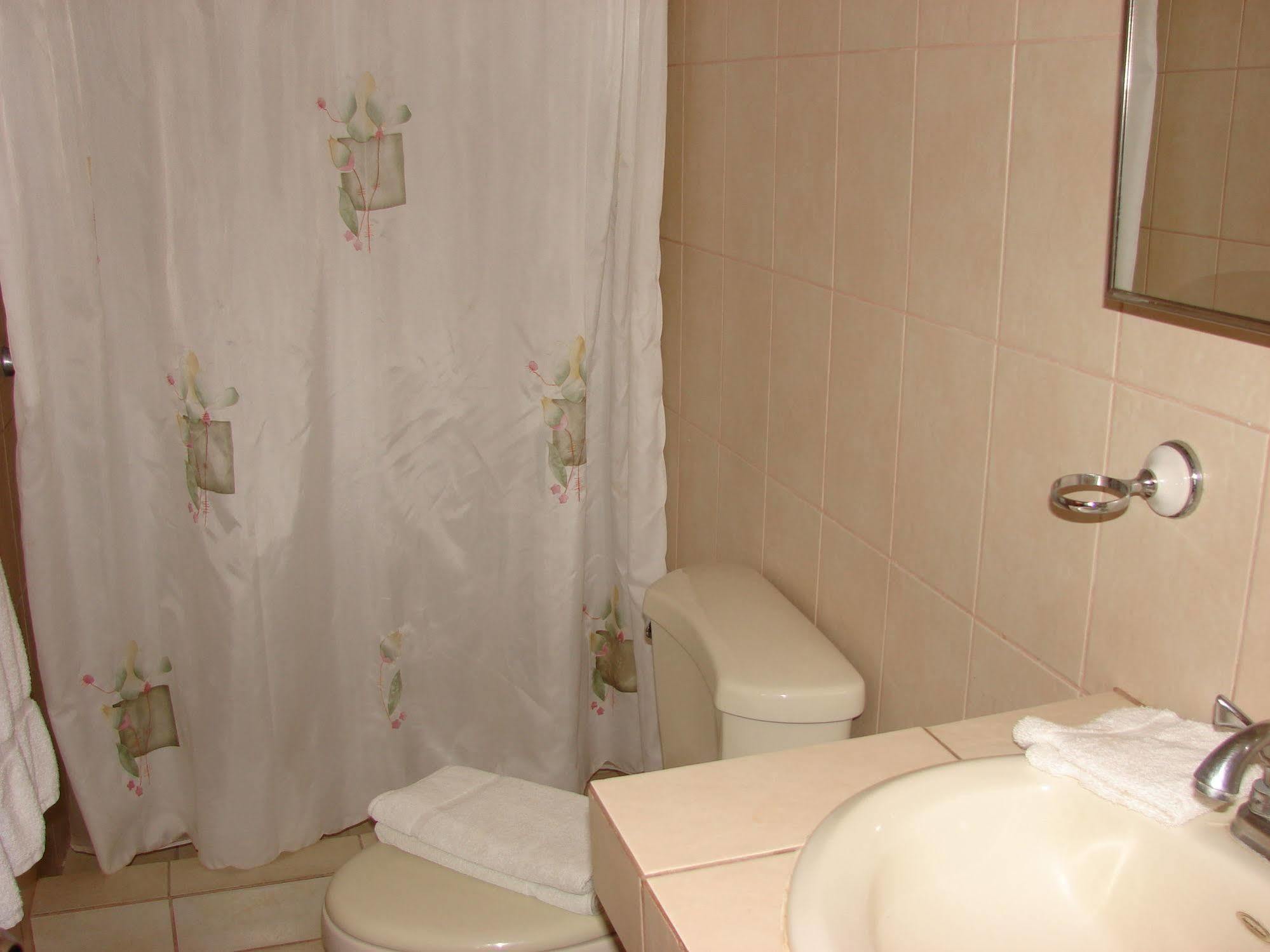 Villa Riviera 2 Bedroom Townhouse Playas del Coco Экстерьер фото