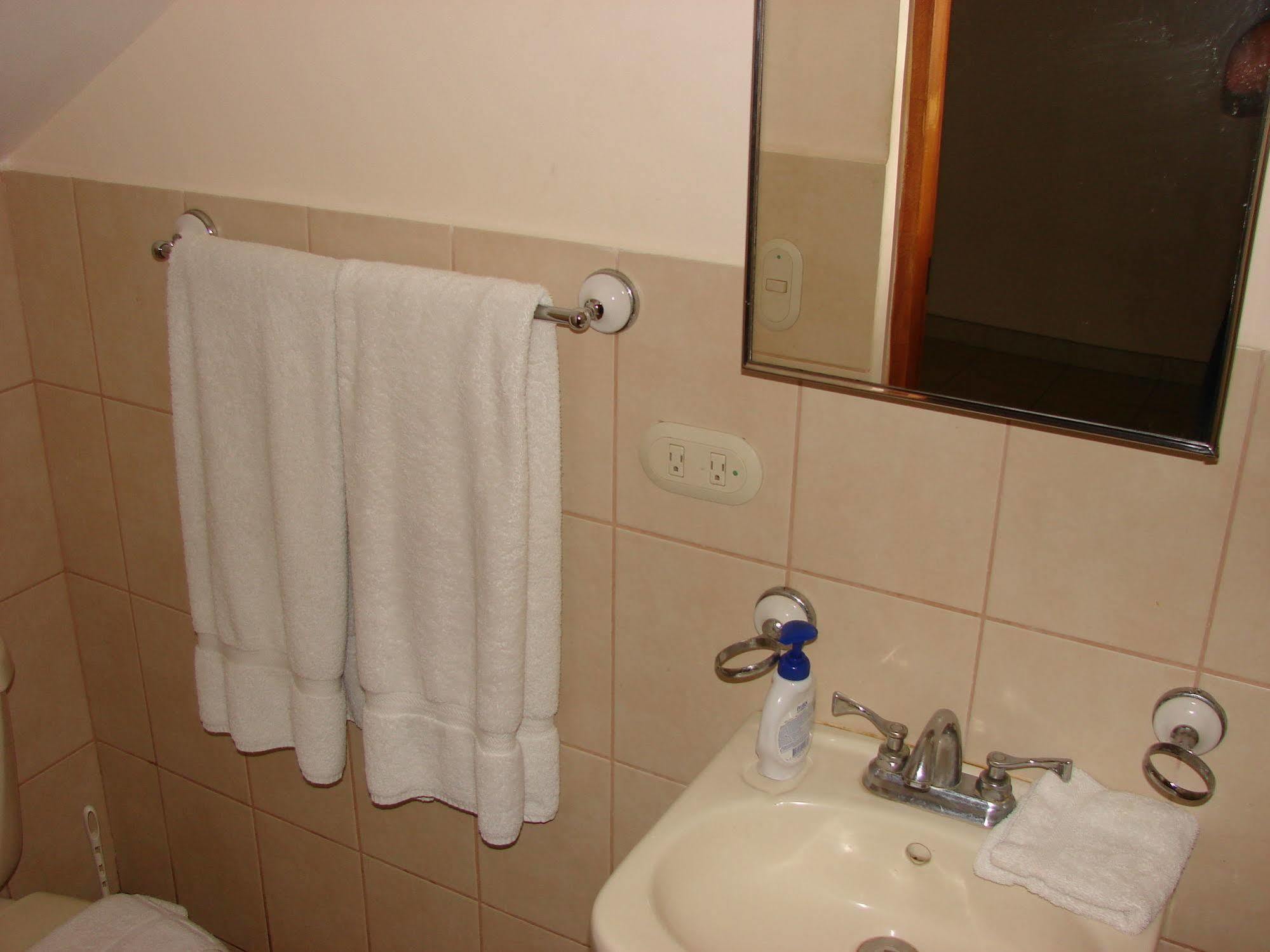 Villa Riviera 2 Bedroom Townhouse Playas del Coco Экстерьер фото